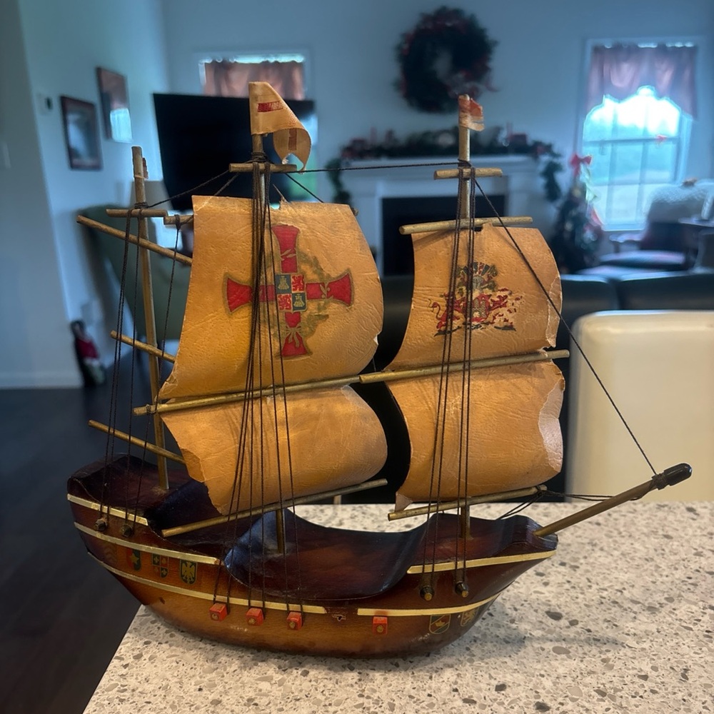Vintage 1950ish Wooden Sailing Ship Boat Lamp Santa Maria Made In Holland